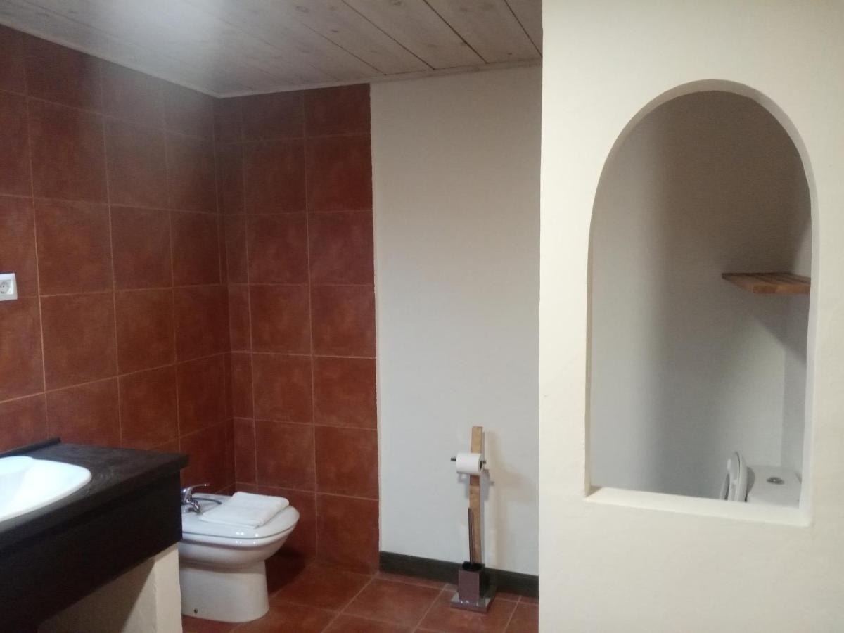 Appartamento The Almond Tree Torre del Compte Esterno foto